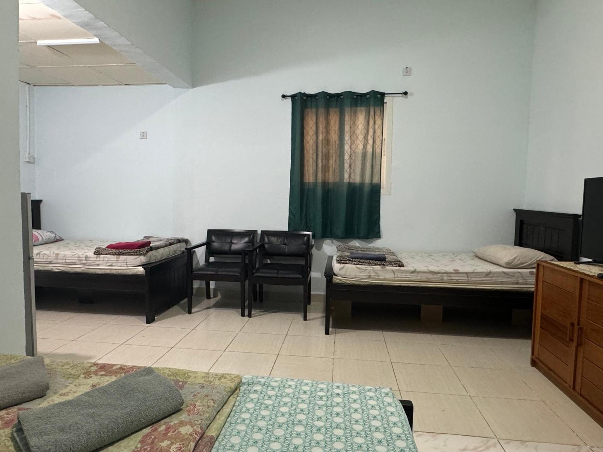 Basic Private With Attached Bathroom - No Parking Space Abu Dhabi